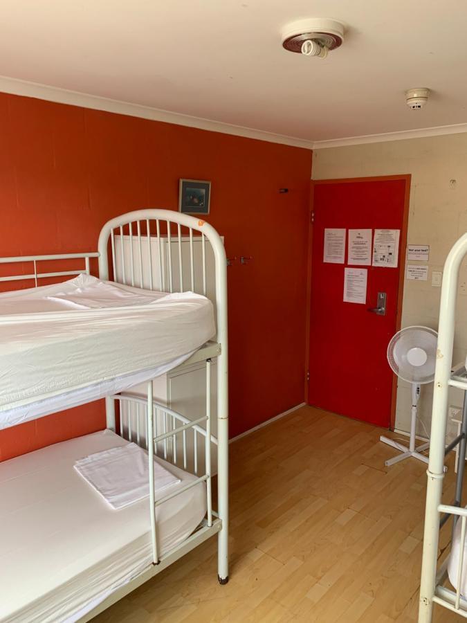 Beach Hostel מולולאבה מראה חיצוני תמונה